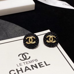 CHANEL EARRINGS A049