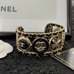 CHANEL BRACELETS A021