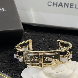 CHANEL BRACELETS A022