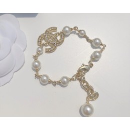 CHANEL BRACELETS A025