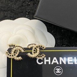 CHANEL EARRINGS A054