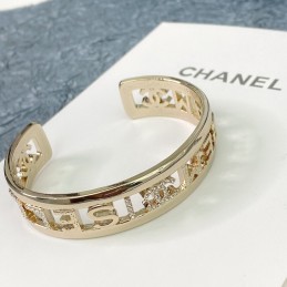 CHANEL BRACELETS A031