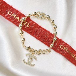 CHANEL BRACELETS A047