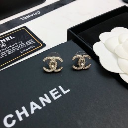 CHANEL EARRINGS A057