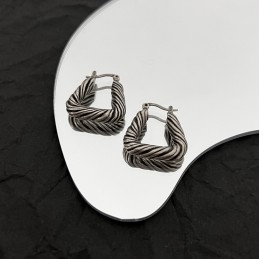 BOTTEGA VENETA EARRINGS A009