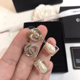 CHANEL EARRINGS A070