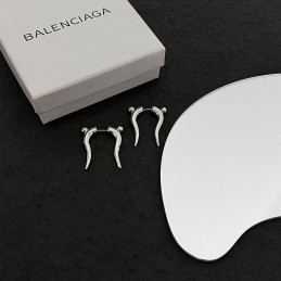 BALENCIAGA EARRINGS A027