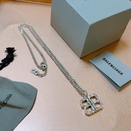 BALENCIAGA NECKLACES A004