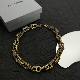 BALENCIAGA NECKLACES A011