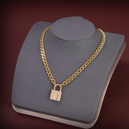 BALENCIAGA NECKLACES A015