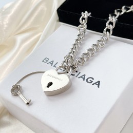 BALENCIAGA NECKLACES A041