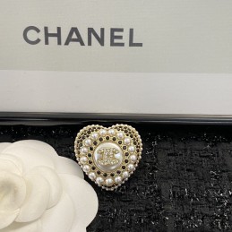 CHANEL EARRINGS A095