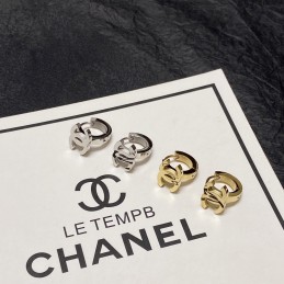 CHANEL EARRINGS A097