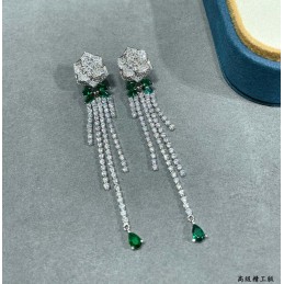 PIAGET EARRINGS A002