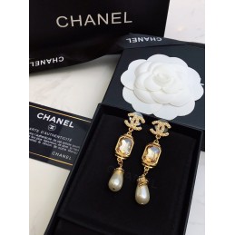 CHANEL EARRINGS A102