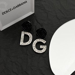 D & G EARRINGS A005