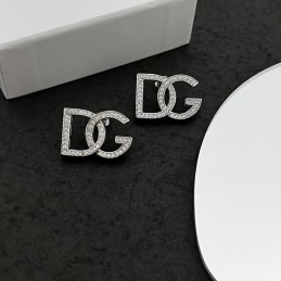 D & G EARRINGS A009