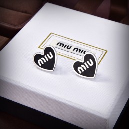 MM EARRINGS A007