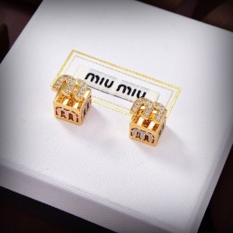 MM EARRINGS A012