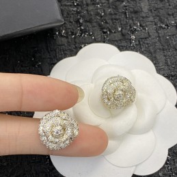 CHANEL EARRINGS A121