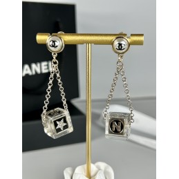 CHANEL EARRINGS A133