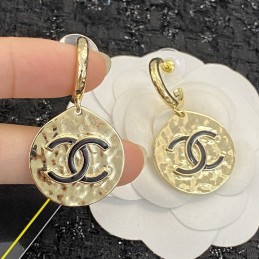 CHANEL EARRINGS A146