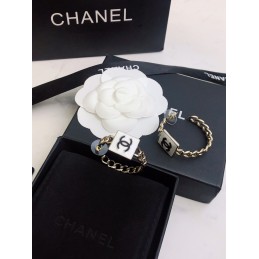 CHANEL EARRINGS A149