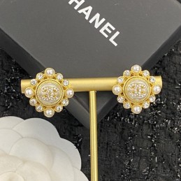 CHANEL EARRINGS A152