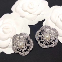 CHANEL EARRINGS A168