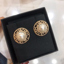 CHANEL EARRINGS A170