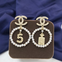 CHANEL EARRINGS A171