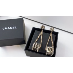 CHANEL EARRINGS A190