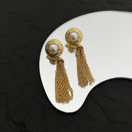 CHANEL EARRINGS A203