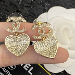 CHANEL EARRINGS A210