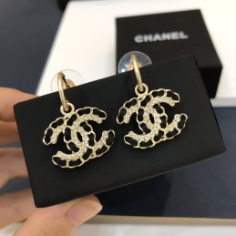 CHANEL EARRINGS A226