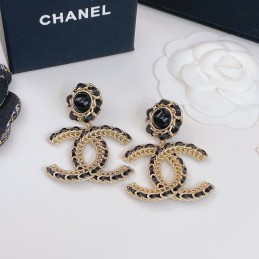 CHANEL EARRINGS A235