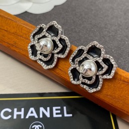 CHANEL EARRINGS A238