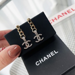 CHANEL EARRINGS A242