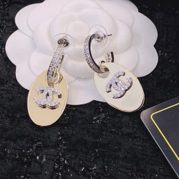 CHANEL EARRINGS A243