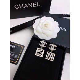 CHANEL EARRINGS A250