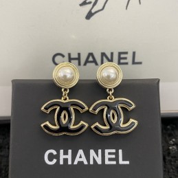 CHANEL EARRINGS A306