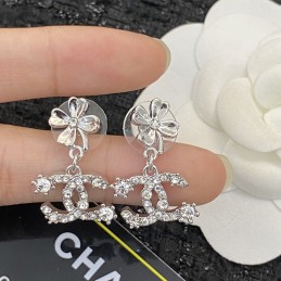 CHANEL EARRINGS A313