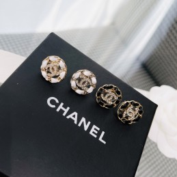 CHANEL EARRINGS A317