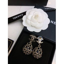 CHANEL EARRINGS A318