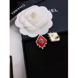 CHANEL EARRINGS A319