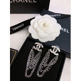 CHANEL EARRINGS A335