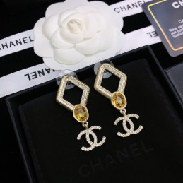 CHANEL EARRINGS A342