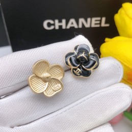 CHANEL EARRINGS A353