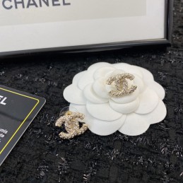 CHANEL EARRINGS A365