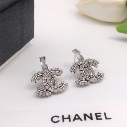 CHANEL EARRINGS A370